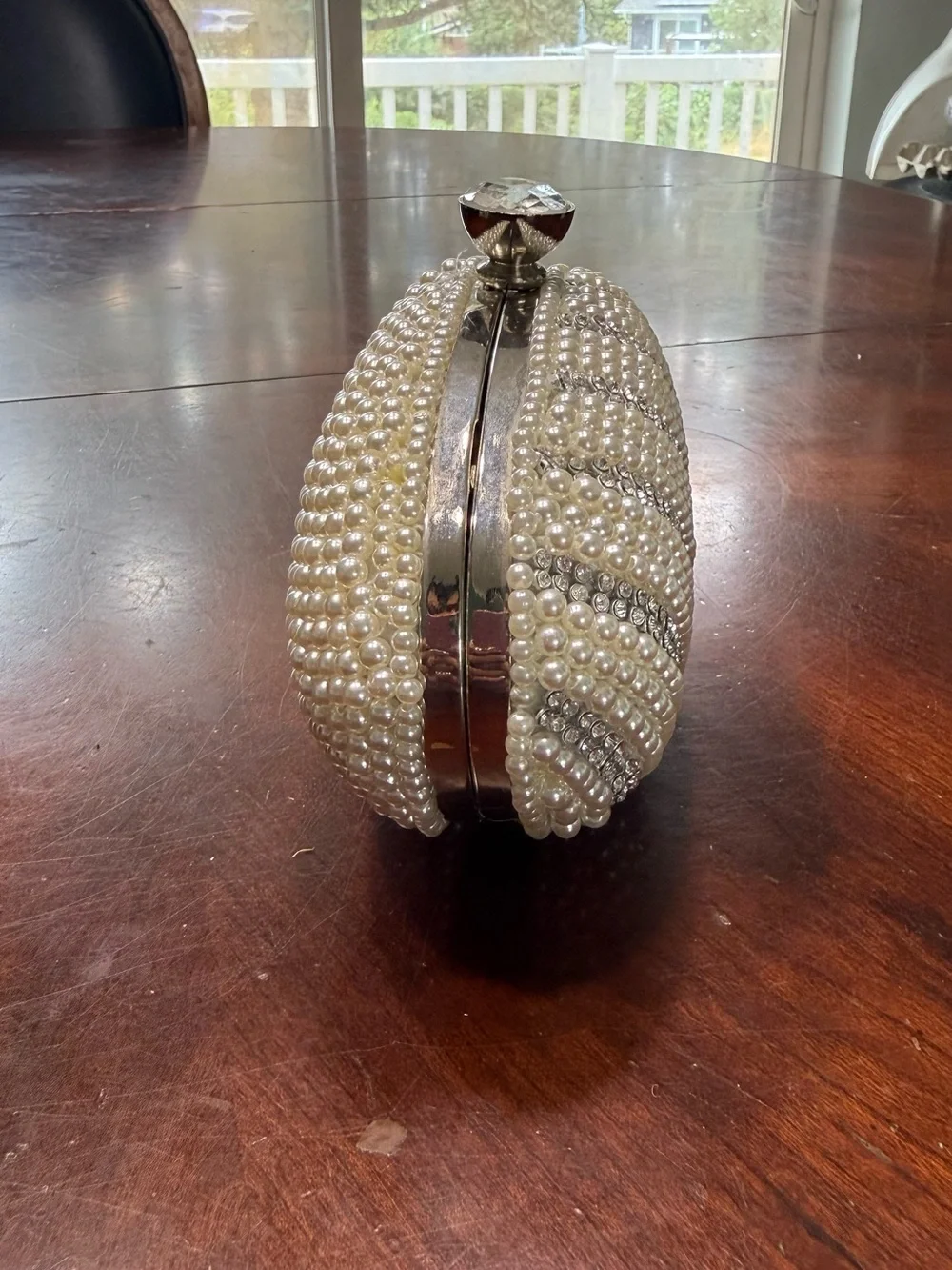 Pearl-Embellished Ivory Evening Clutch with Silver Frame